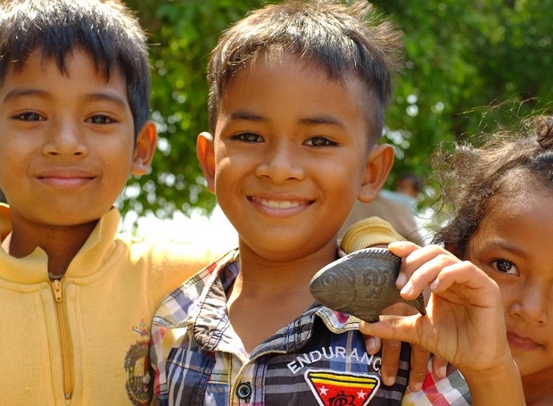 In Cambodia, 'Lucky' Iron Fish For The Cooking Pot Could Fight